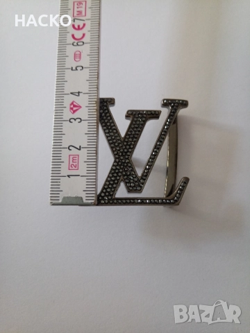 LOUIS VUITTON Катарами за колани 100% Оригинални Внос от Испания, снимка 4 - Колани - 52157629