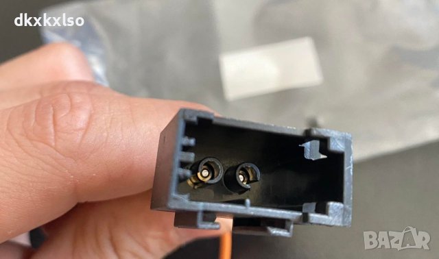 Oптичен кабел за кола с букса за затваряне на оптичната верига-тапа, снимка 2 - Аксесоари и консумативи - 40541169