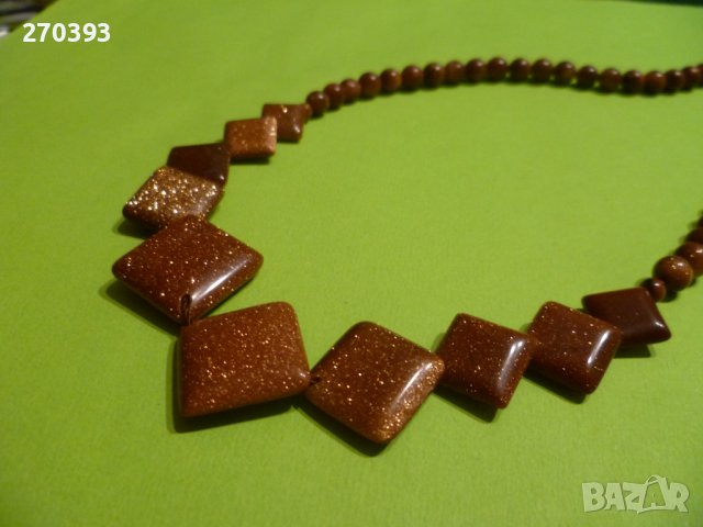 Стилен дамски комплект с естествен слънчев камък, снимка 5 - Бижутерийни комплекти - 37717936