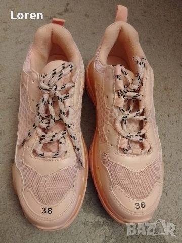 *Balenciaga*Нови!Маратонки цвят пепел от рози, снимка 3 - Маратонки - 52655863