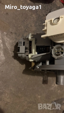 Части за съдомиална Simens, снимка 10 - Съдомиялни - 53229153