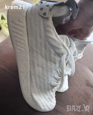 Adidas NMD R2 дамски перфектни! , снимка 9 - Маратонки - 52252468