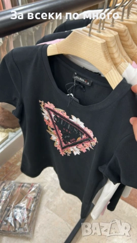 Дамски Тениски Pinko Dior Celine Guess Hugo, снимка 16 - Тениски - 53517397