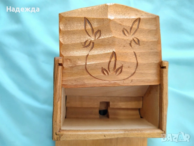 Табакера с дърворезба, снимка 3 - Антикварни и старинни предмети - 53370509