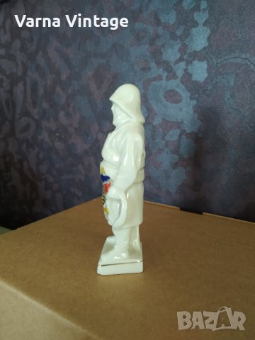 Порцеланова статуетка Рибар., снимка 5 - Колекции - 44132667