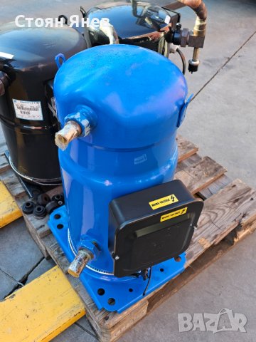 Хладилен компресор Danfoss SZ125S4RA, снимка 2 - Други машини и части - 42983038