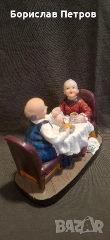 Изящна фигурка "Баба и дядо на масата", снимка 4 - Колекции - 52396020