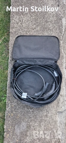 кабел за зареждане на електромобили