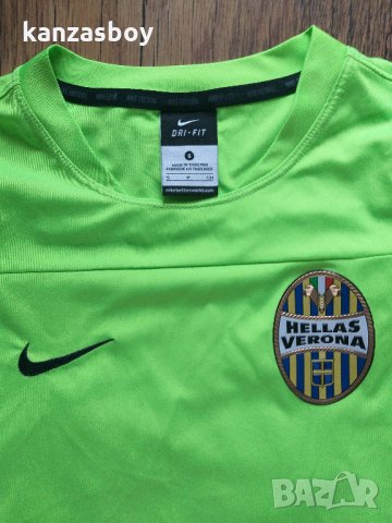nike hellas verona - страхотна футболна тениска, снимка 2 - Тениски - 33227481