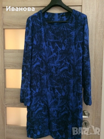 Стилна права рокля в синьо и черно., снимка 3 - Рокли - 53578356