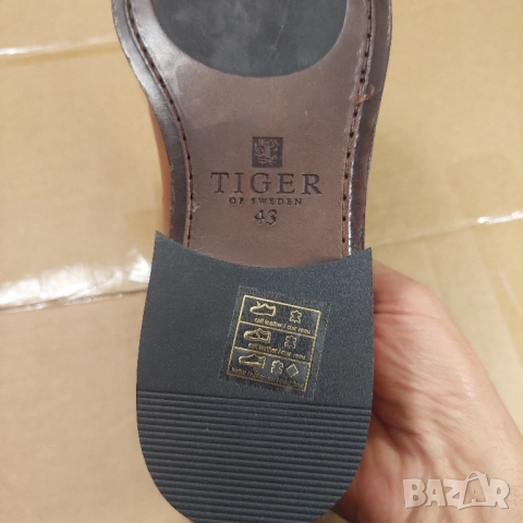 Tiger of Sweden официални обувки номер 43, снимка 3 - Официални обувки - 51968474