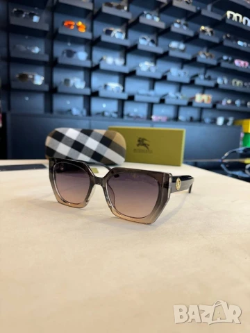 очила burberry , снимка 9 - Слънчеви и диоптрични очила - 50676294