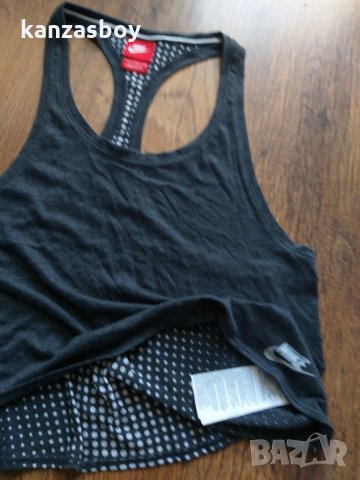 Nike Burnout Tank - страхотен дамски потник КАТО НОВ, снимка 8 - Потници - 32998444
