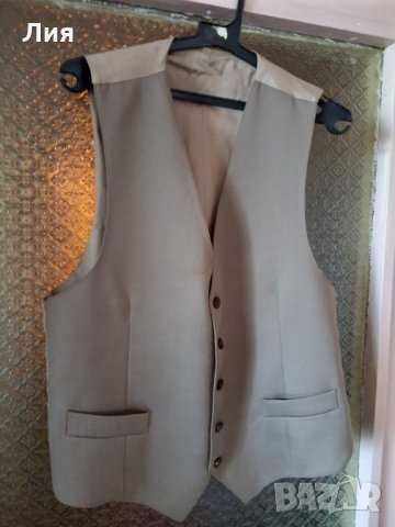 Официално марково мъжко сако със жилетка, 10 лв, снимка 2 - Сака - 32880798