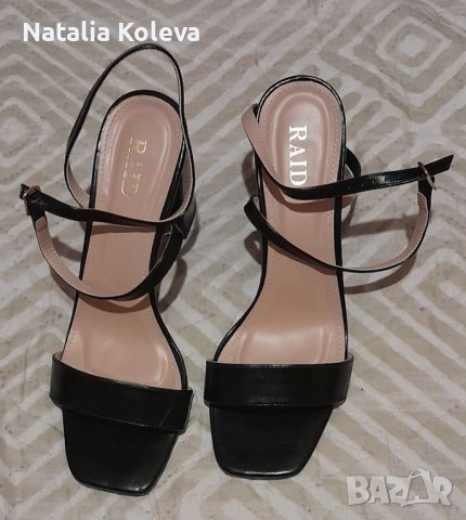 Ефектни дамски обувки с ток Raid London., снимка 1 - Дамски обувки на ток - 43714273
