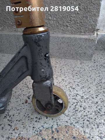 Тротинетка Вандал запазена за деца които обичат триковете скоковете, снимка 6 - Скейтборд, ховърборд, уейвборд - 32238720