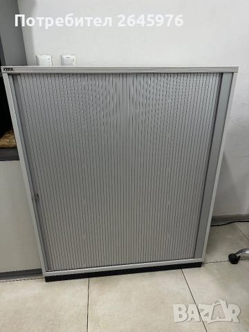 Метален офис шкаф за документи