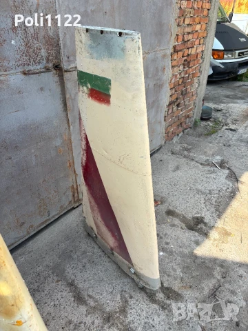 Крила/Опашка от самолет, снимка 2 - Антикварни и старинни предмети - 50508974