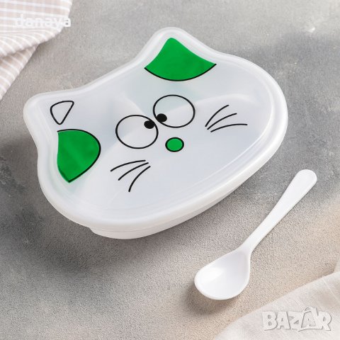 2247 Детска кутия за храна с 3 отделения и лъжичка Котенце