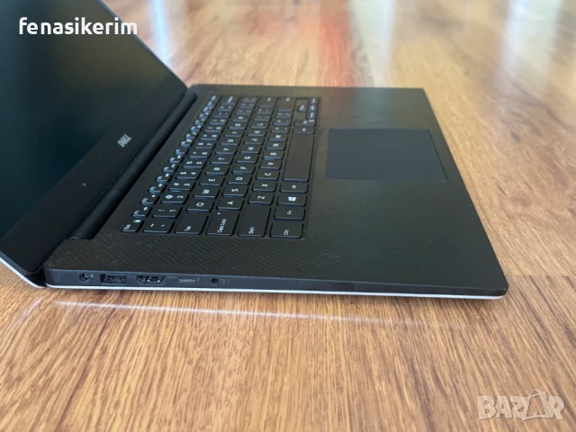15.6' Full HD IPS Core i7-7700HQ DELL XPS 9560 16GB DDR4/256GB NVMe/Nvidia GTX 1050 4GB/Подсветка, снимка 12 - Лаптопи за работа - 50619788