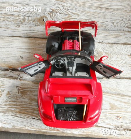 Метална количка: Dodge Viper RT/10 1:12, снимка 7 - Колекции - 32702144