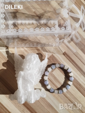 Комплект „Ангелска светлина“ – флуорисцентно ангелче + гривна, снимка 4 - Арт сувенири - 52155170