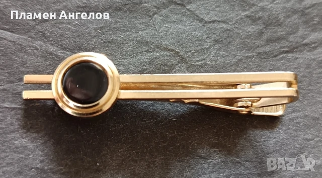 Щипка за вратовръзка