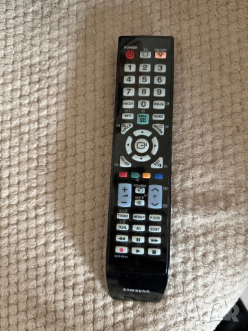 Samsung телевизор 37 инча, снимка 8 - Телевизори - 53292785