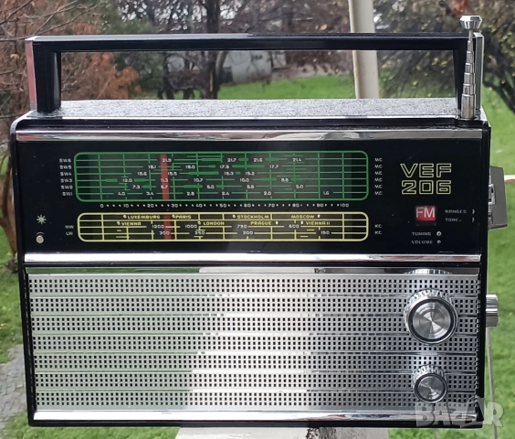 84 🎶 VEF-206 – Ретро радио със съвременно звучене 🎶, снимка 2 - Антикварни и старинни предмети - 52685405