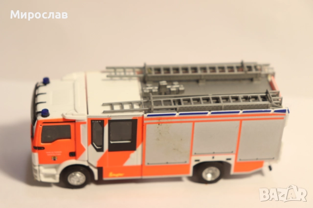 HERPA 1:87 H0 MAN ПОЖАРНА КАМИОН МОДЕЛ КОЛИЧКА, снимка 2 - Колекции - 52931324