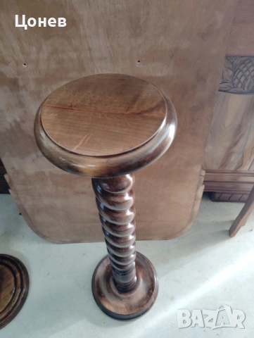 Постамент “barley twist” 