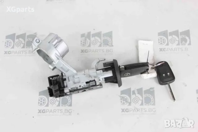  Контактен ключ и патрон за Opel Meriva B (2010-2014), снимка 2 - Части - 48529395