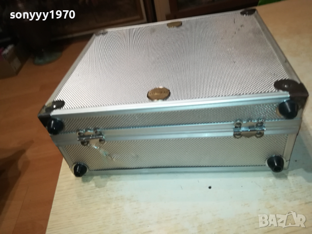 АЛУМИНИЕВ КУФАР ЗА ТЕХНИКИ МИКРОФОНИ АУДИО ИНСТРУМЕНТИ 2503240754, снимка 4 - Друга електроника - 44930998