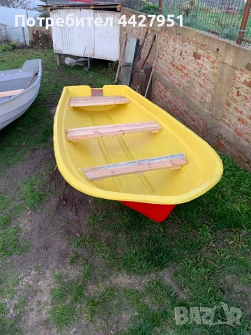 Гребна лодка , снимка 2 - Воден транспорт - 52859872