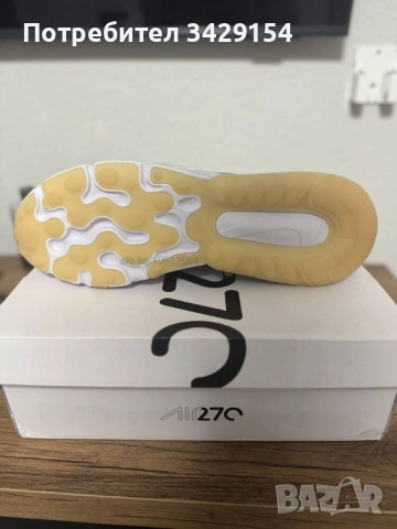 Супер Изгодно НОВИ Nike Air Max 270 React Бялo-Сиво Размер EU 45, снимка 4 - Спортни обувки - 52930830