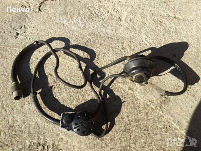 стари военни слушалки с микрофон "Октава" - СССР, снимка 1 - Антикварни и старинни предмети - 35498255