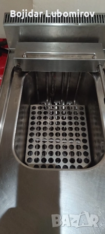 трифазен фритюрник +база 2бр, снимка 9 - Фритюрници - 52578961