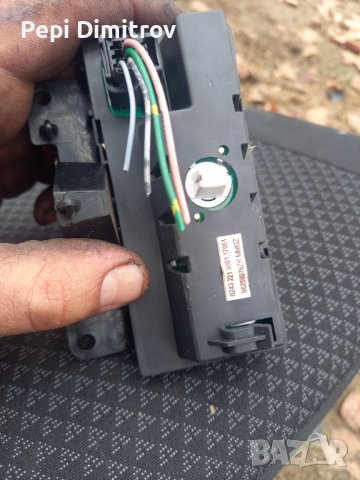 Часовник за пежо 206 CC 02432219901 , снимка 3 - Части - 43382335