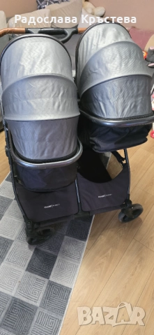 Количка за близнаци 