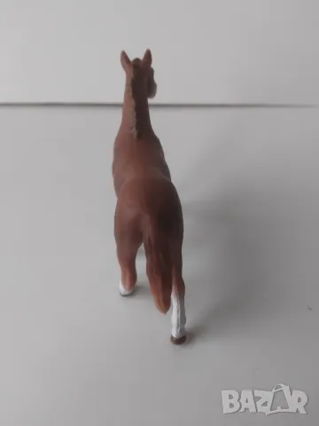Висококачествена НОВА фигура кон жребец, снимка 3 - Фигурки - 48215892