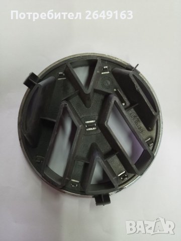 Предна Оригинална емблема VW Golf 4, снимка 2 - Части - 39498218