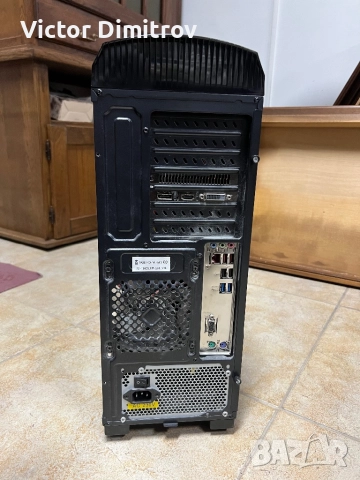 Настолен компютър ASUS, снимка 4 - Геймърски - 52714197