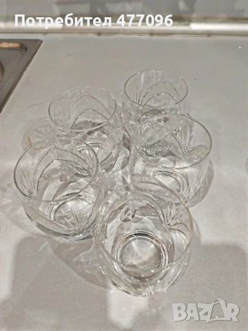 Продавам два сервиза с кристални чаши, снимка 5 - Чаши - 53085267