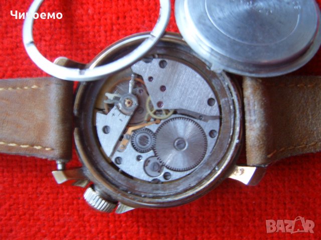 Стари мъжки ръчни  часовници  СССР ера Восток командирски, снимка 11 - Антикварни и старинни предмети - 37419968