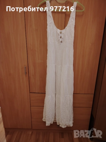 Дамска бяла рокля