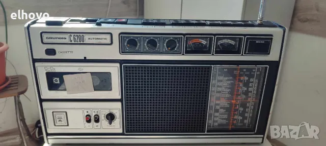 Радиокасетофон Grundig C 6200 Automatic, снимка 1 - Радиокасетофони, транзистори - 47702389