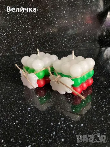 Национални празници (свещ)