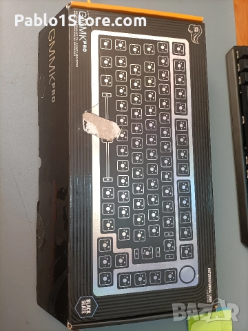 Клавиатура Glorious GMMK PRO Barebones 75 Клавиатура, снимка 6 - Клавиатури и мишки - 52652072