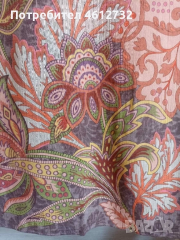 Дамски шал Kenzo, снимка 5 - Шалове - 52248330