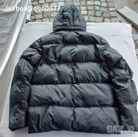 Чисто ново без етикет зимно пухено яке Tommy Jeans L/XL , снимка 2 - Якета - 52225353